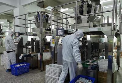 年貨節引爆堅果零食消費熱潮，拼多多攜手千大農產帶打造品質新體驗